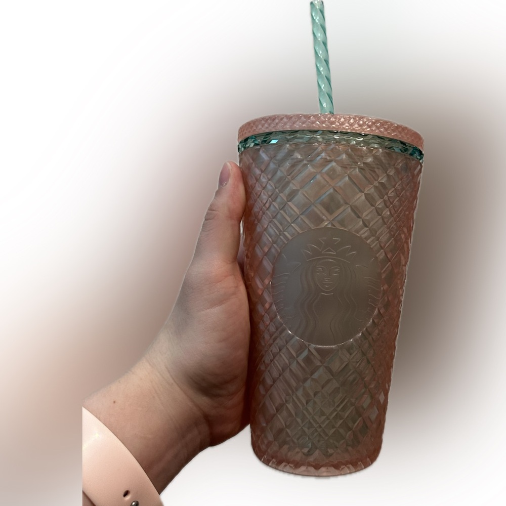 Starbucks- Pink Pearl Jeweled Grande Cup